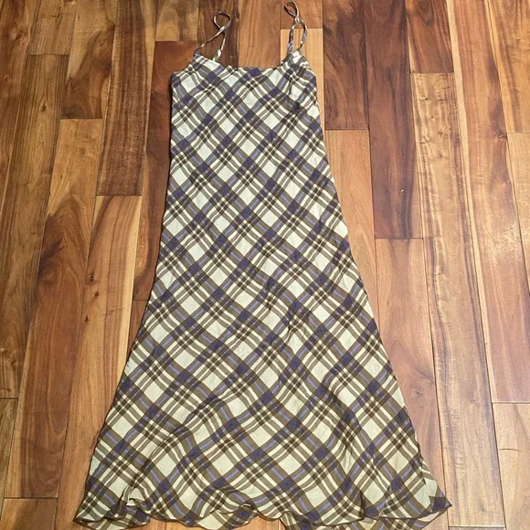 REFORMATION EMERICK DRESS - Picture 2 of 5